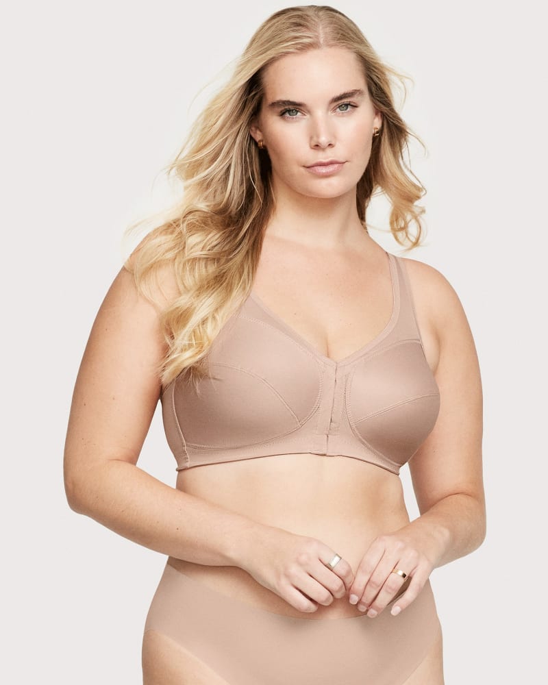 Front of a model wearing a size 40DD MagicLift Front-Closure Posture Back Bra Band | 40 in Cafe by Glamorise. | dia_product_style_image_id:262918